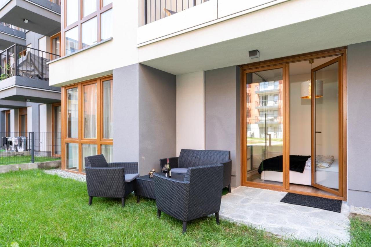 New Apartment, Private Patio Krakau