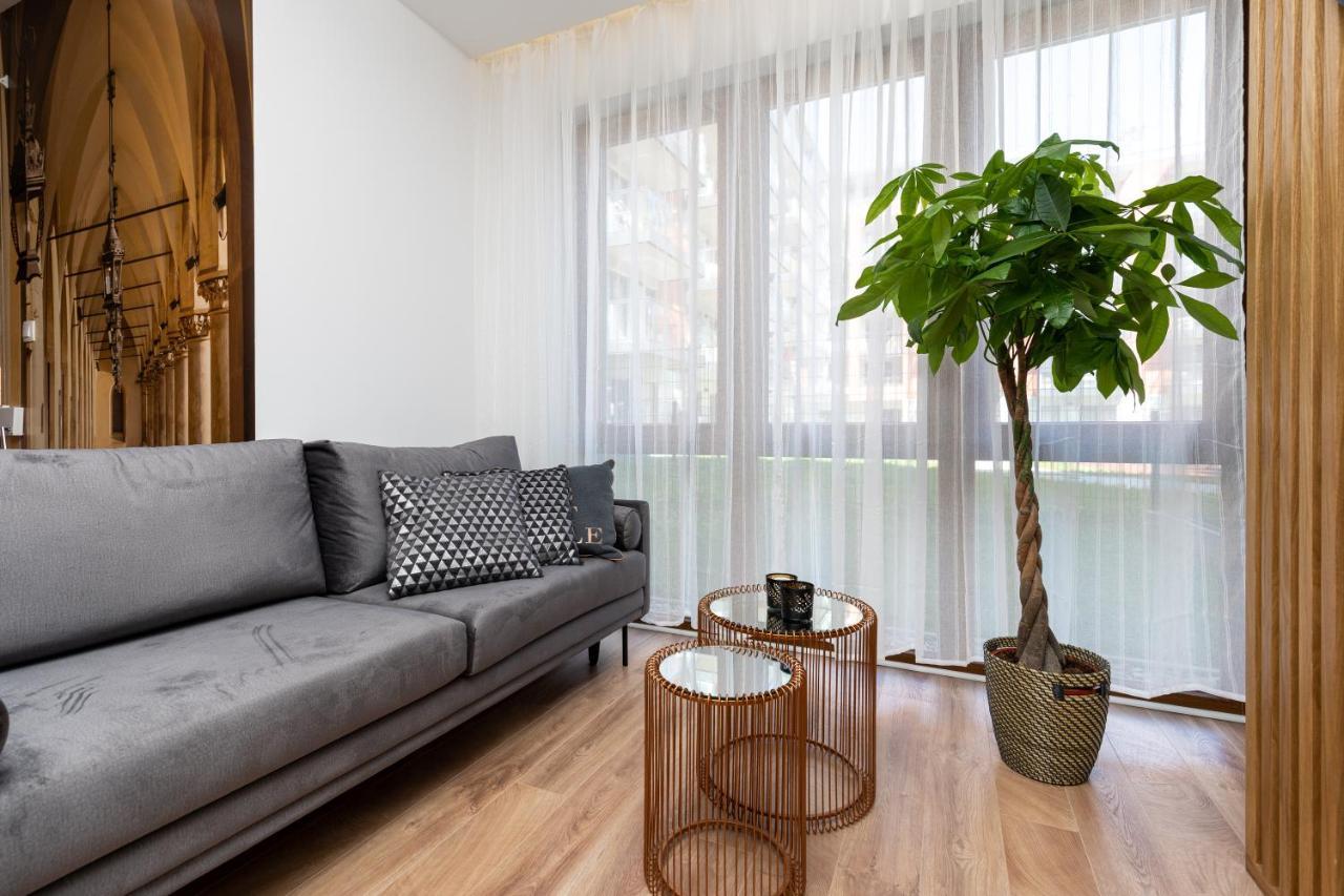 Appartement New Apartment, Private Patio